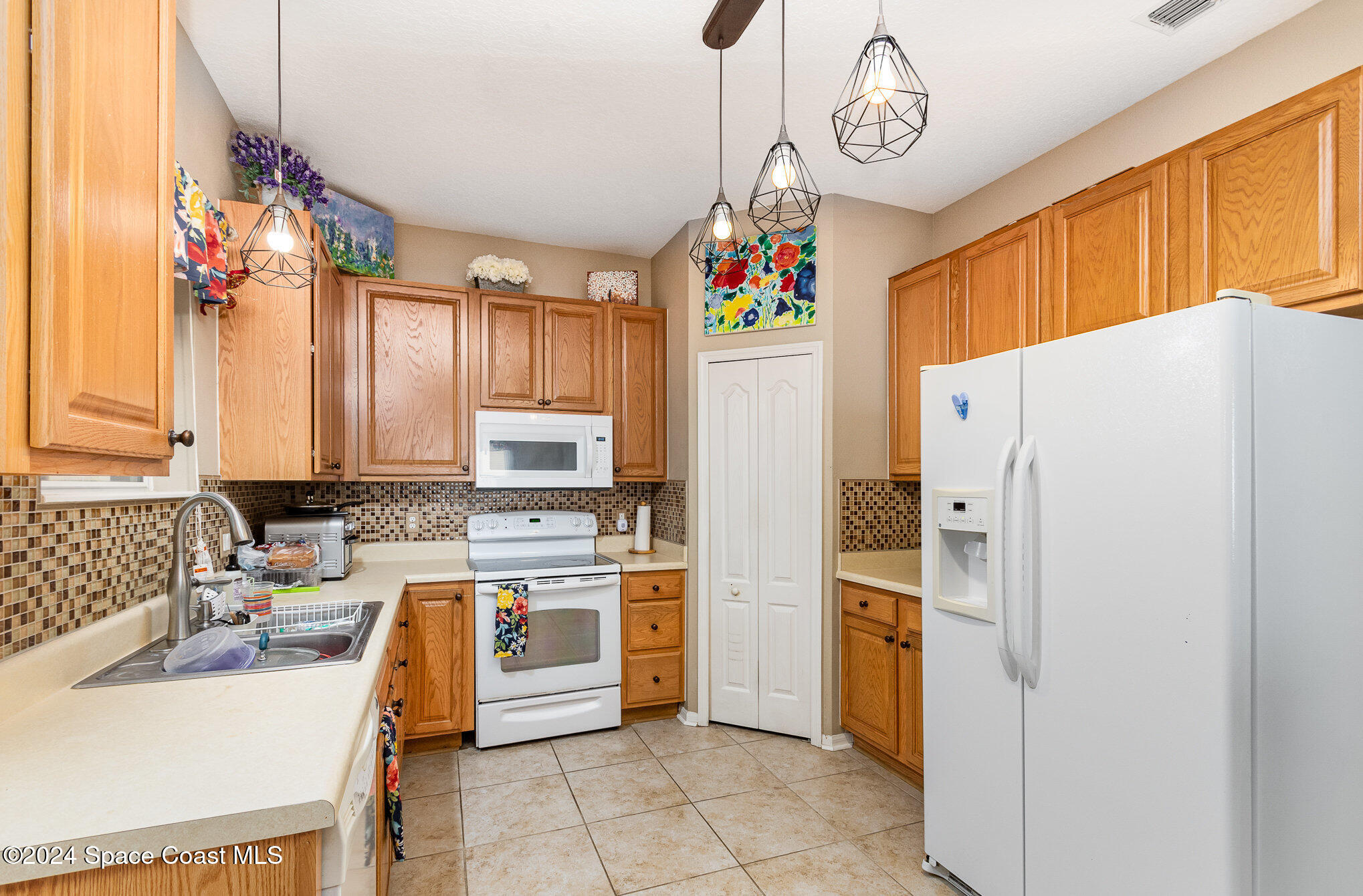 203 West Fiesta Key Loop DeLand, FL 32720 - Photo 11 of 30 011_file_203