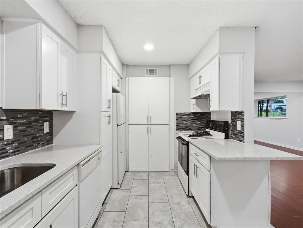 8121 Ferguson Road Dallas, TX 75228 - Photo 8 of 37