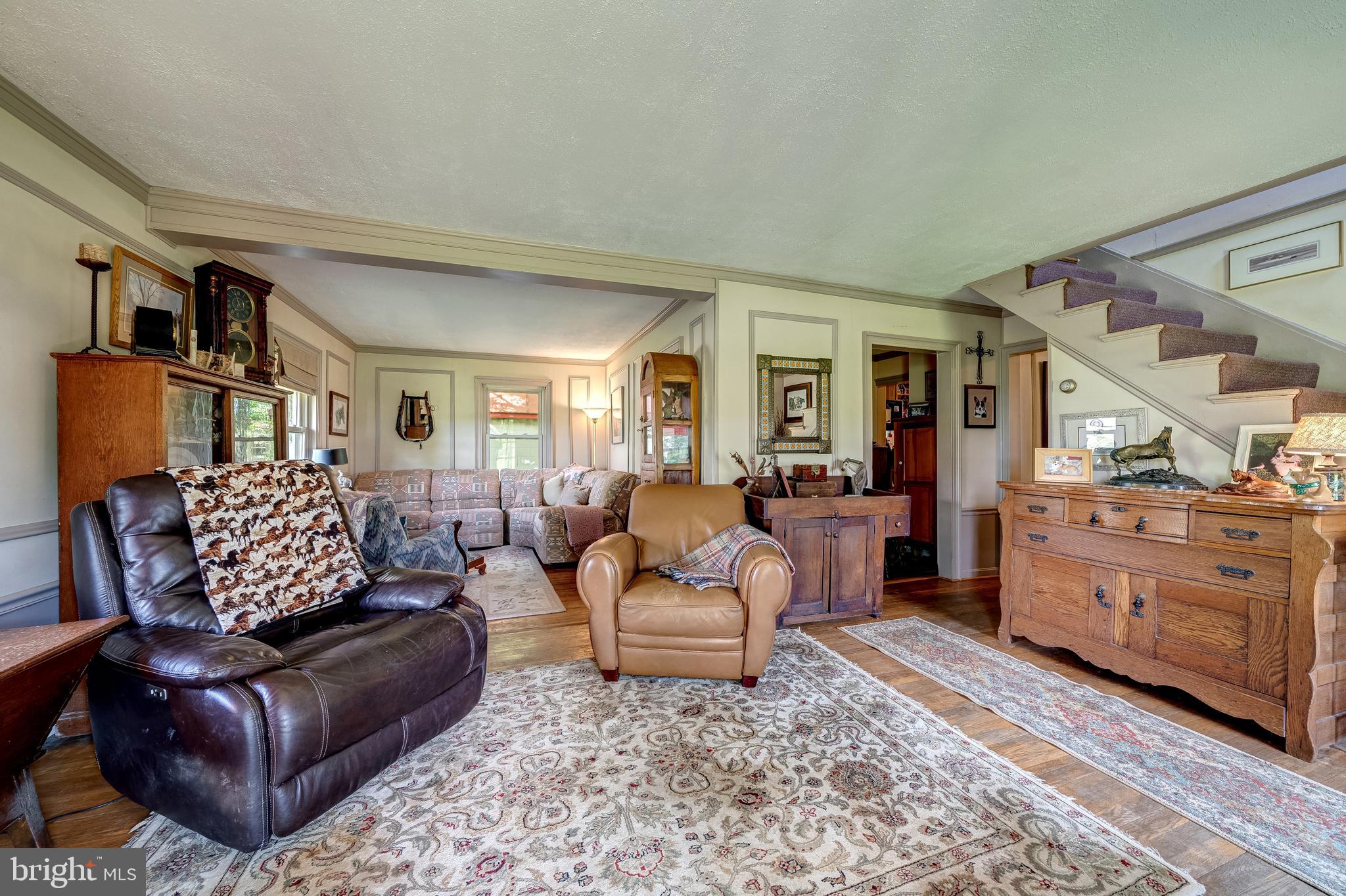 3637 Millwood Road Boyce, VA 22620 - Photo 40 of 62 a living room with furniture