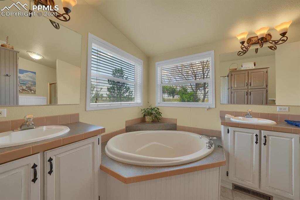 10095 Yoder Road Calhan, CO 80808 - Photo 27 of 50