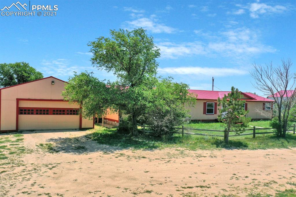 10095 Yoder Road Calhan, CO 80808 - Photo 8 of 50