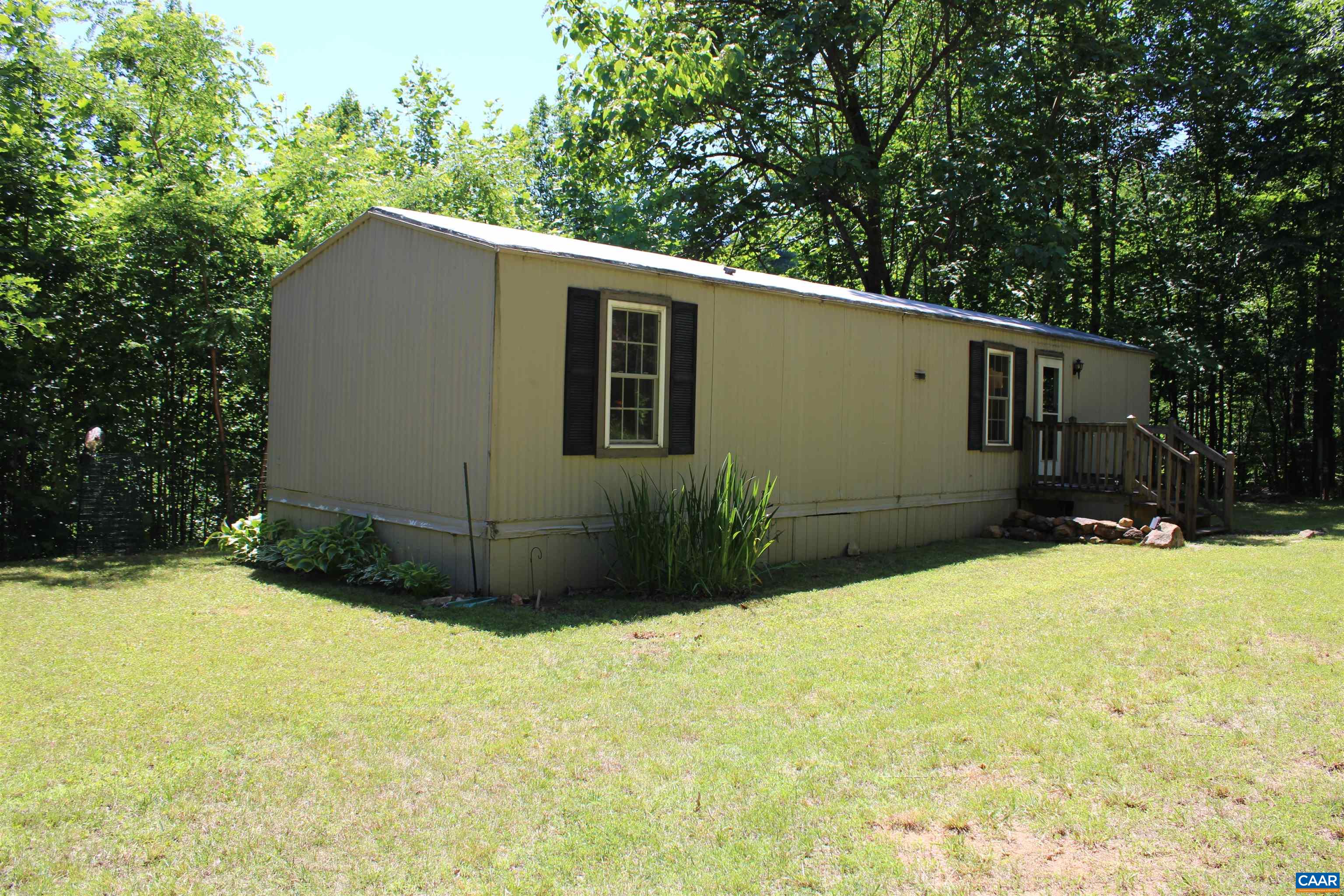 176 Ghost Ridge Stanardsville, VA 22973 - Photo 1 of 12 Gallery Image 1