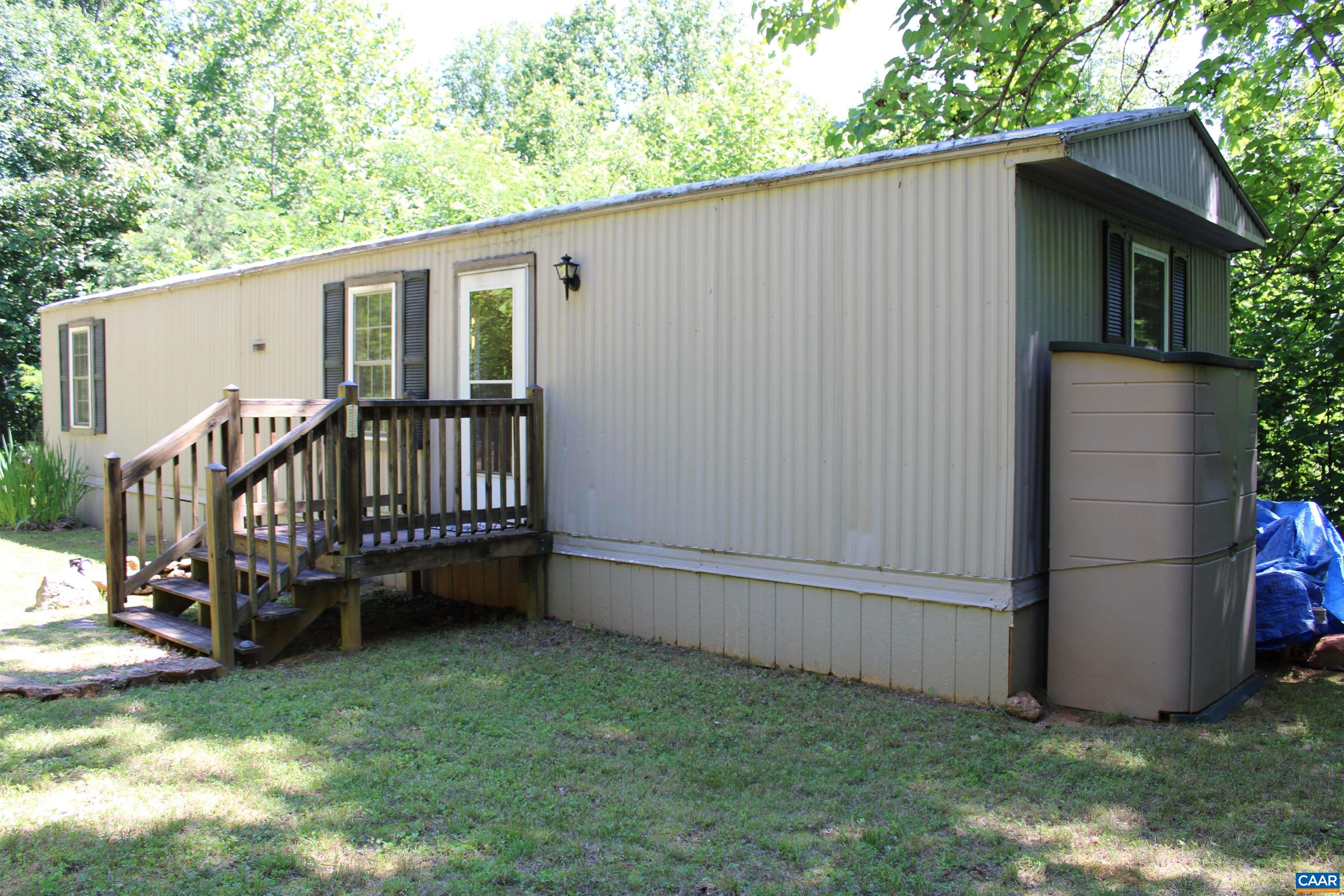 176 Ghost Ridge Stanardsville, VA 22973 - Photo 4 of 12 Gallery Image 4