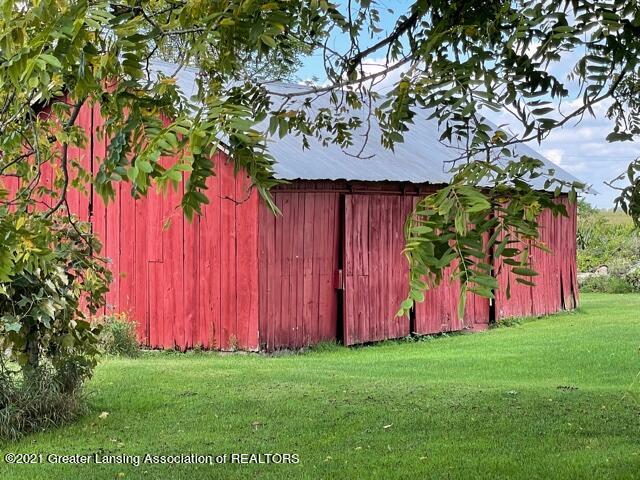 4813 North Watson Road St. Johns, MI 48879 - Photo 22 of 28 IMG_9509