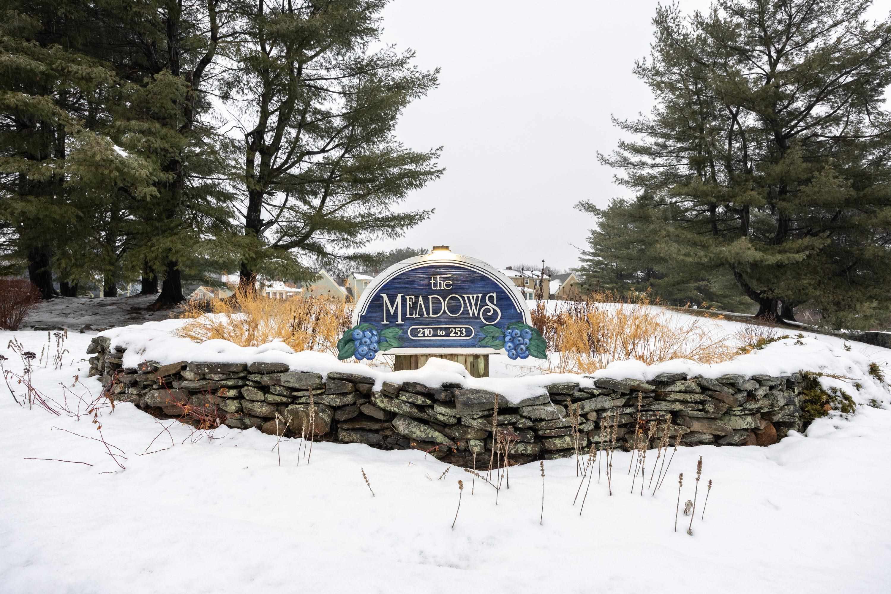 232 Winding Pond Road Londonderry, NH 03053 - Photo 32 of 39