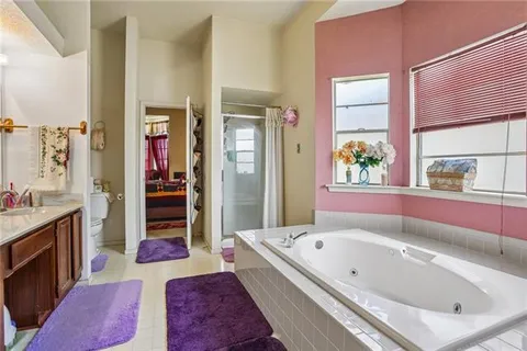 $375,000 | 317 Southwood Drive, Gretna, LA 70056