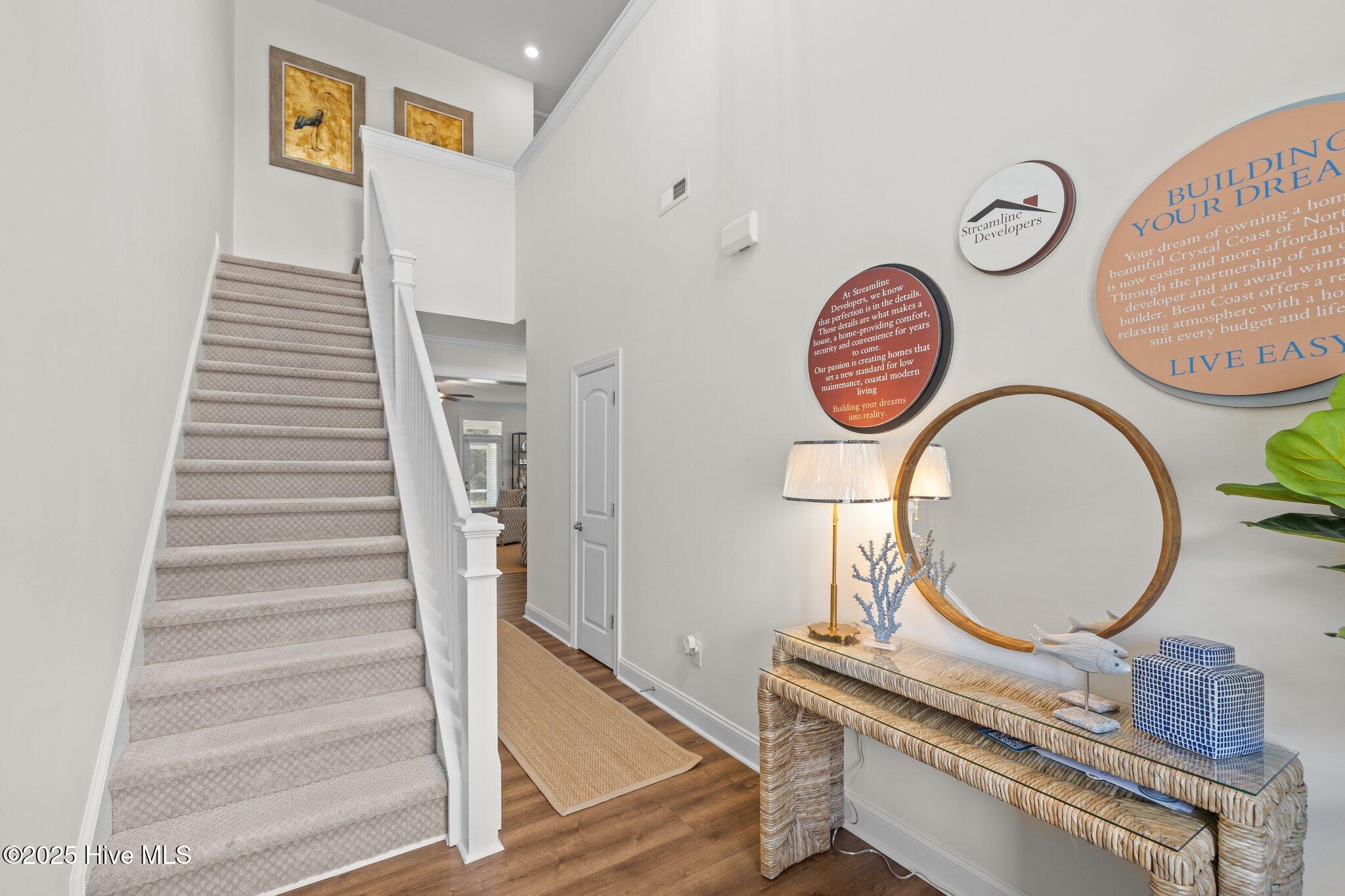 160 Freedom Park Road Beaufort, NC 28516 - Photo 16 of 29 Foyer