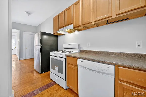 $430,000 | 3537 Giles Avenue, Unit 3537, St. Louis, MO 63116