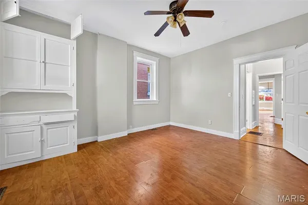 $430,000 | 3537 Giles Avenue, Unit 3537, St. Louis, MO 63116