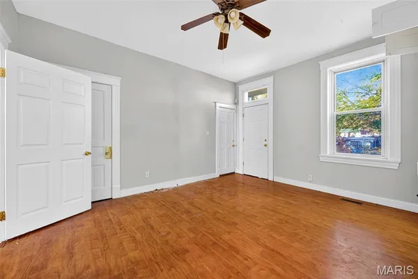 $430,000 | 3537 Giles Avenue, Unit 3537, St. Louis, MO 63116