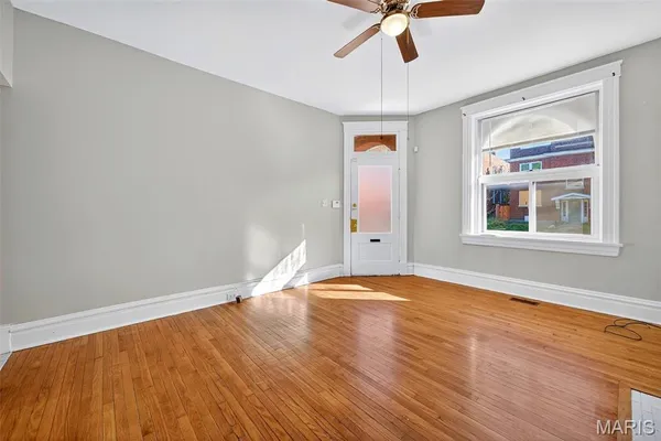 $430,000 | 3537 Giles Avenue, Unit 3537, St. Louis, MO 63116