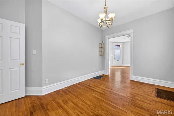 $430,000 | 3537 Giles Avenue, Unit 3537, St. Louis, MO 63116