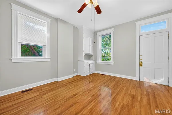 $430,000 | 3537 Giles Avenue, Unit 3537, St. Louis, MO 63116