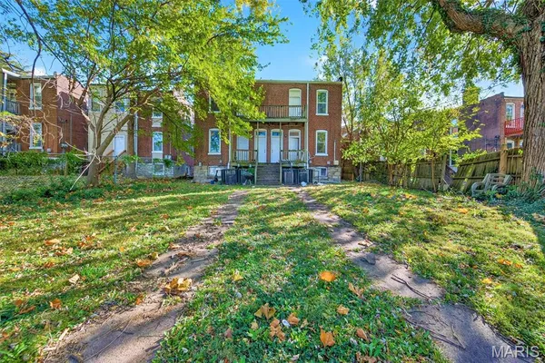 $430,000 | 3537 Giles Avenue, Unit 3537, St. Louis, MO 63116