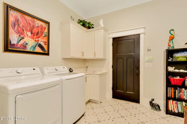 $969,900 | 1801 River Breeze Drive, Soddy Daisy, TN 37379