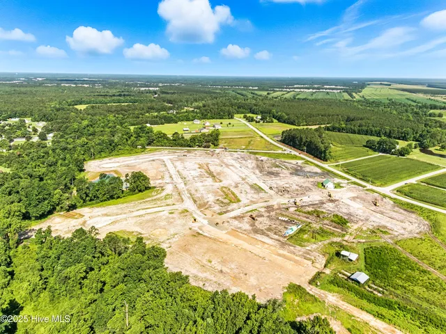 $348,650 | 106 Muscadine Drive, Jacksonville, NC 28546