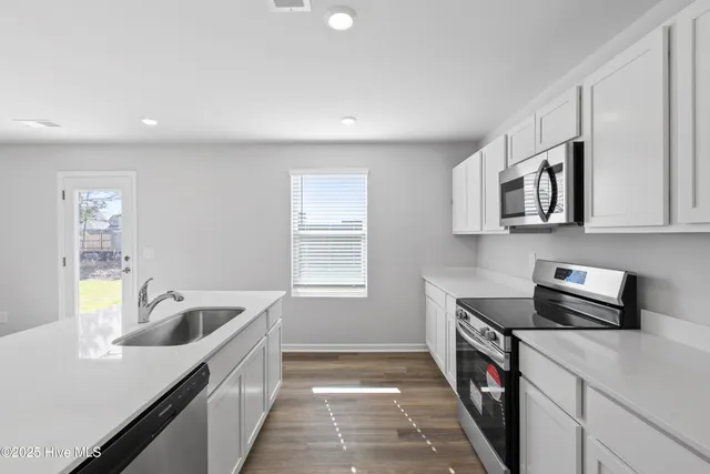 $348,650 | 106 Muscadine Drive, Jacksonville, NC 28546