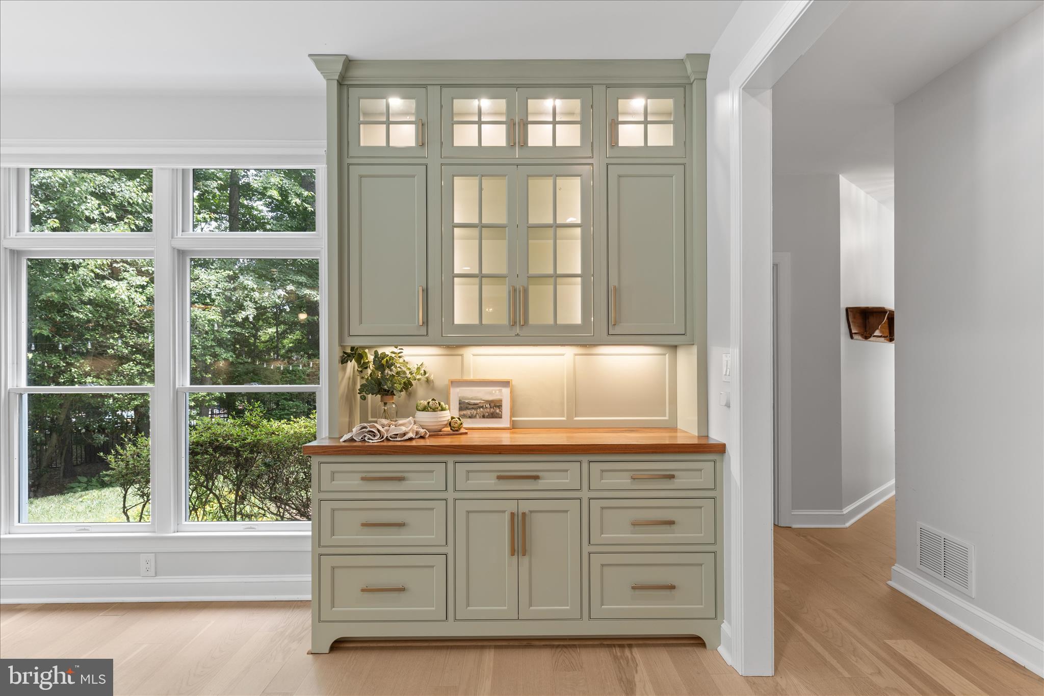 1322 Windsor Ridge Lane Annapolis, MD 21409 - Photo 35 of 104 Custom built buffet/storage in Kitchen