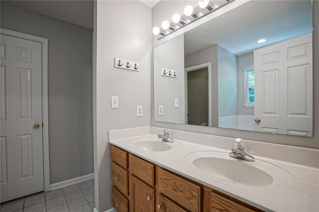 7755 Pershing Road Indianapolis, IN 46268 - Photo 22 of 41 Gallery Image 22
