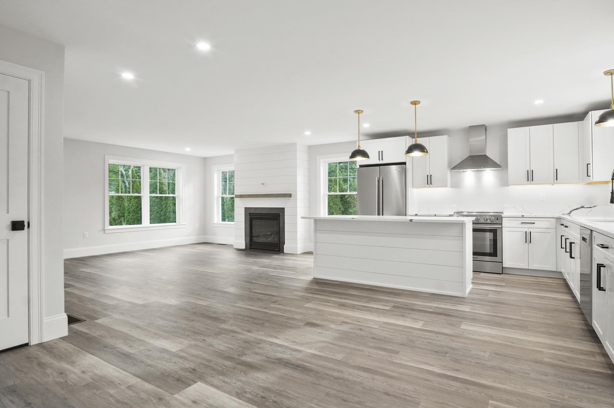 84 Blacksnake Road, Unit A Seabrook, NH 03874 - Photo 4 of 29