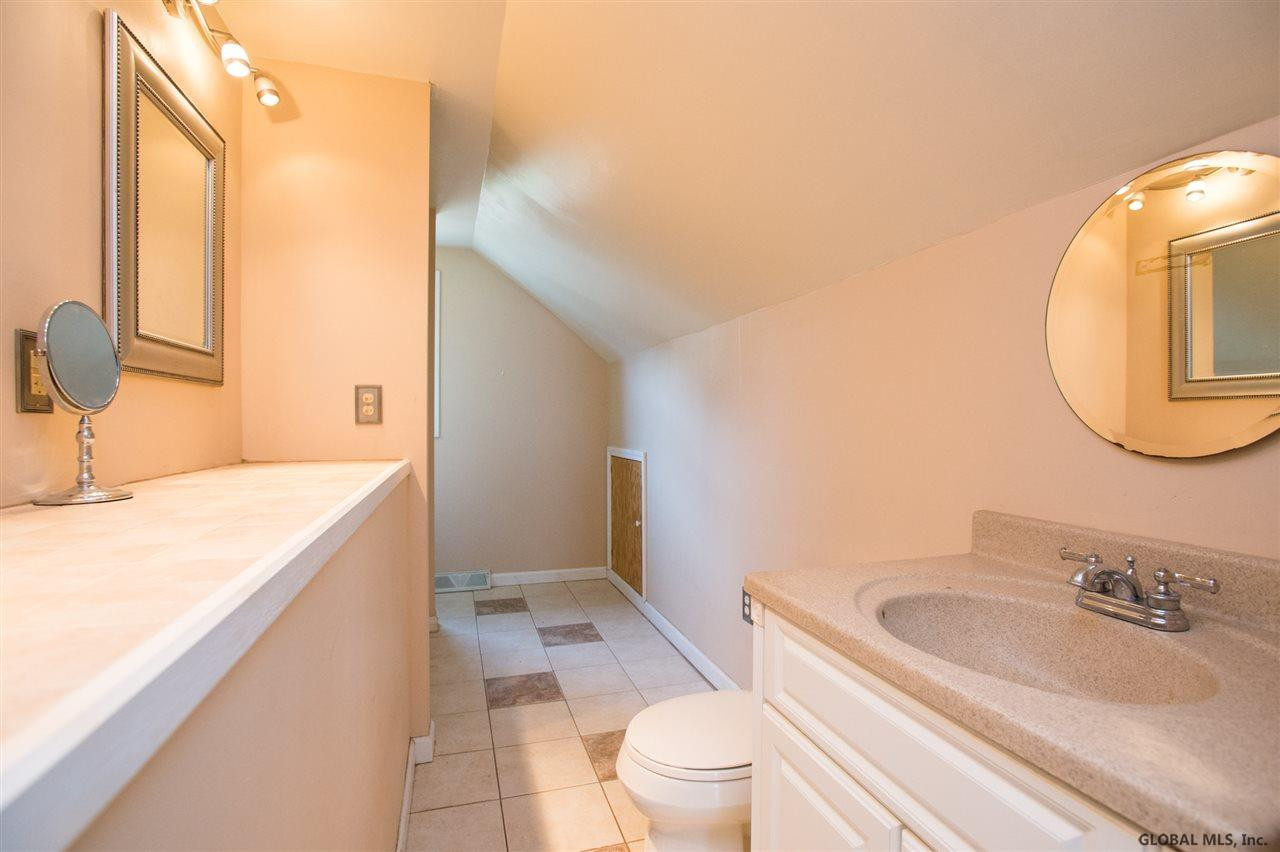 16 Robinhood Road Albany, NY 12203 - Photo 16 of 21 Photo 16