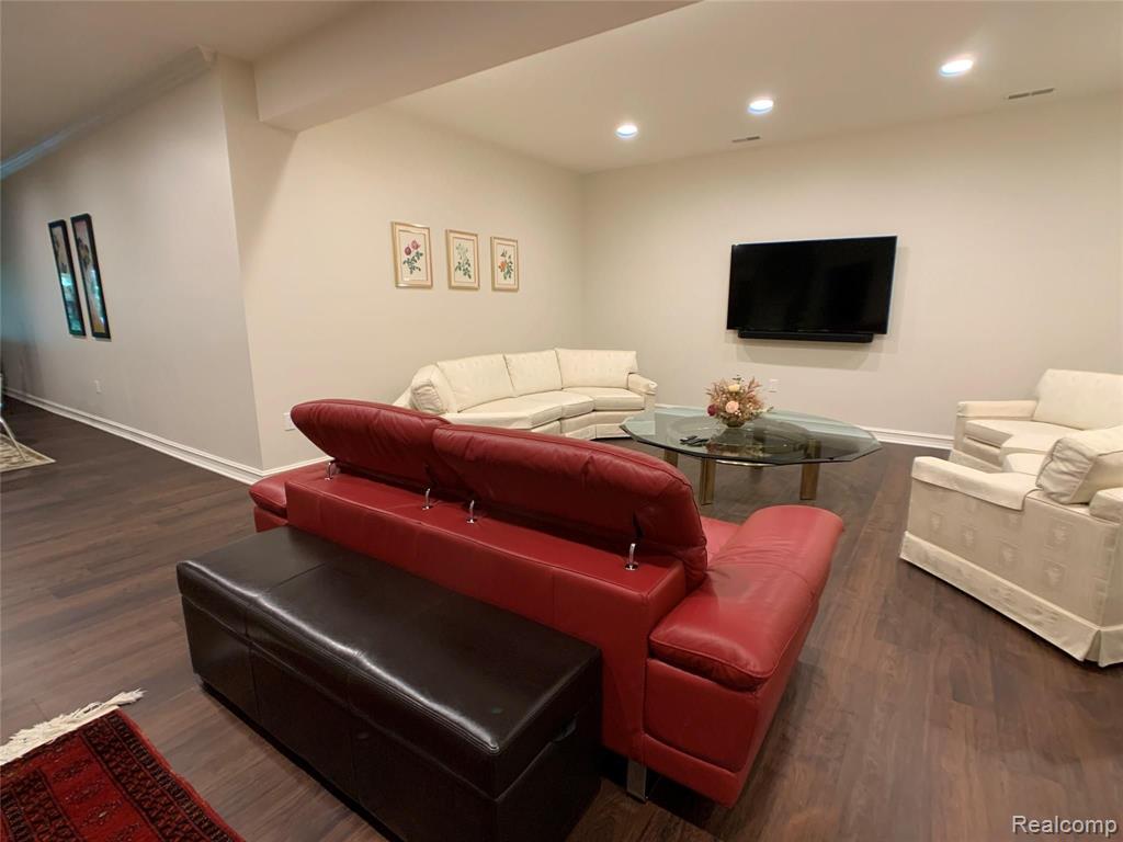 30246 Inkster Road Franklin, MI 48025 - Photo 51 of 53