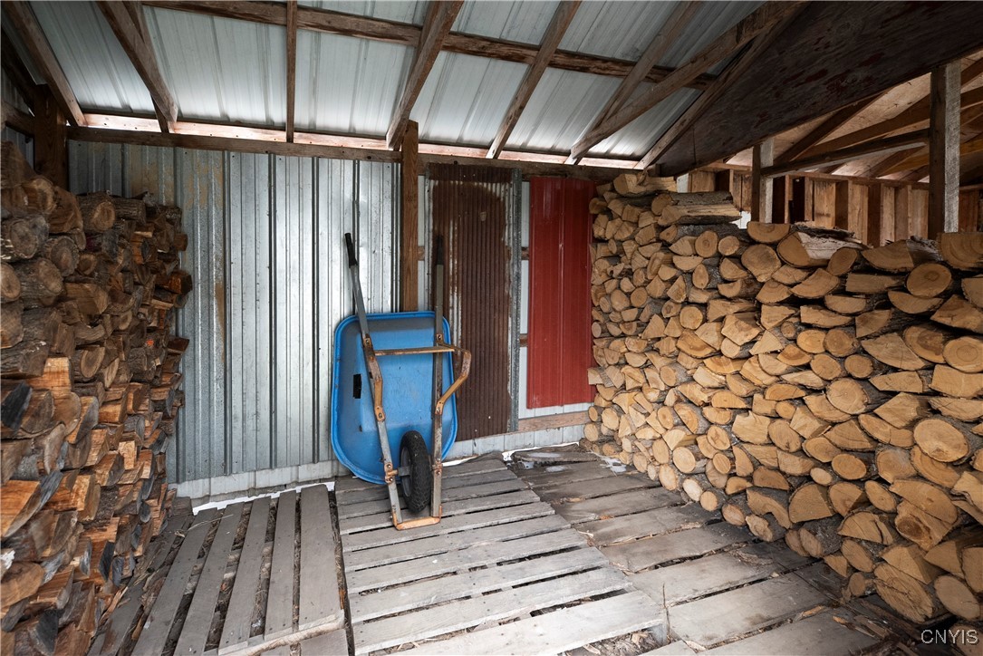 7567 Beach Road Montezuma, NY 13021 - Photo 4 of 30