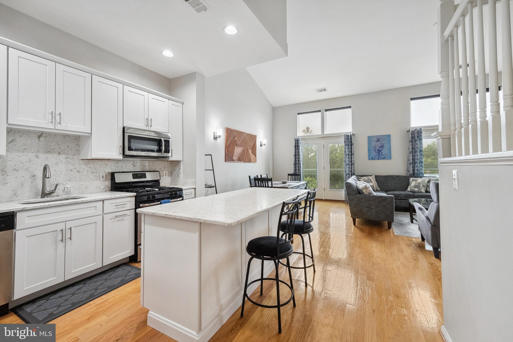 12001 Market Street, Unit 441 Reston, VA 20190 - Photo 4 of 42 Gallery Image 4