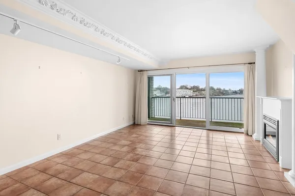 $1,175,000 | 15 Skinners Path, Unit 15, Marblehead, MA 01945