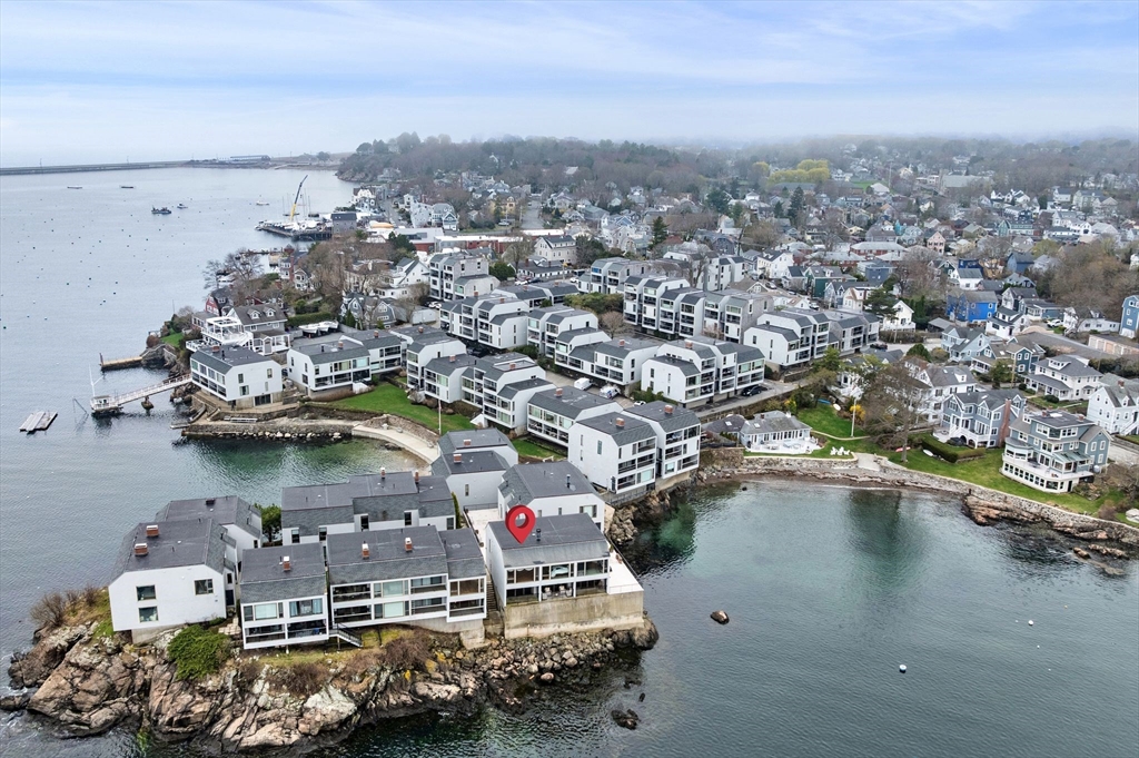 15 Skinners Path Marblehead, MA 01945 - Photo 2 of 34