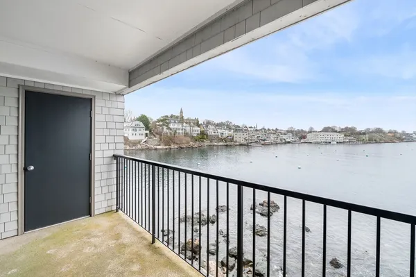 $1,175,000 | 15 Skinners Path, Unit 15, Marblehead, MA 01945