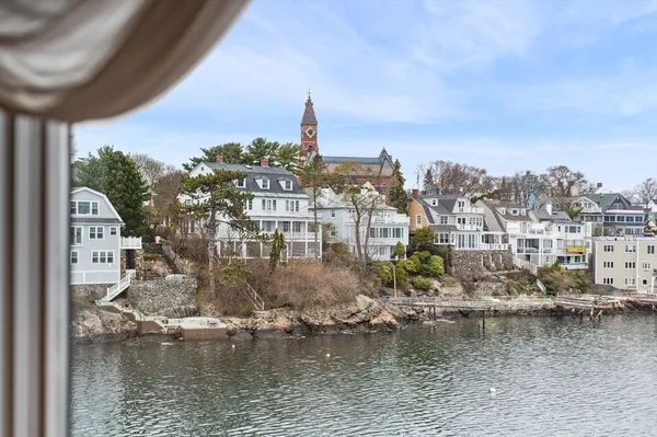 $1,175,000 | 15 Skinners Path, Unit 15, Marblehead, MA 01945