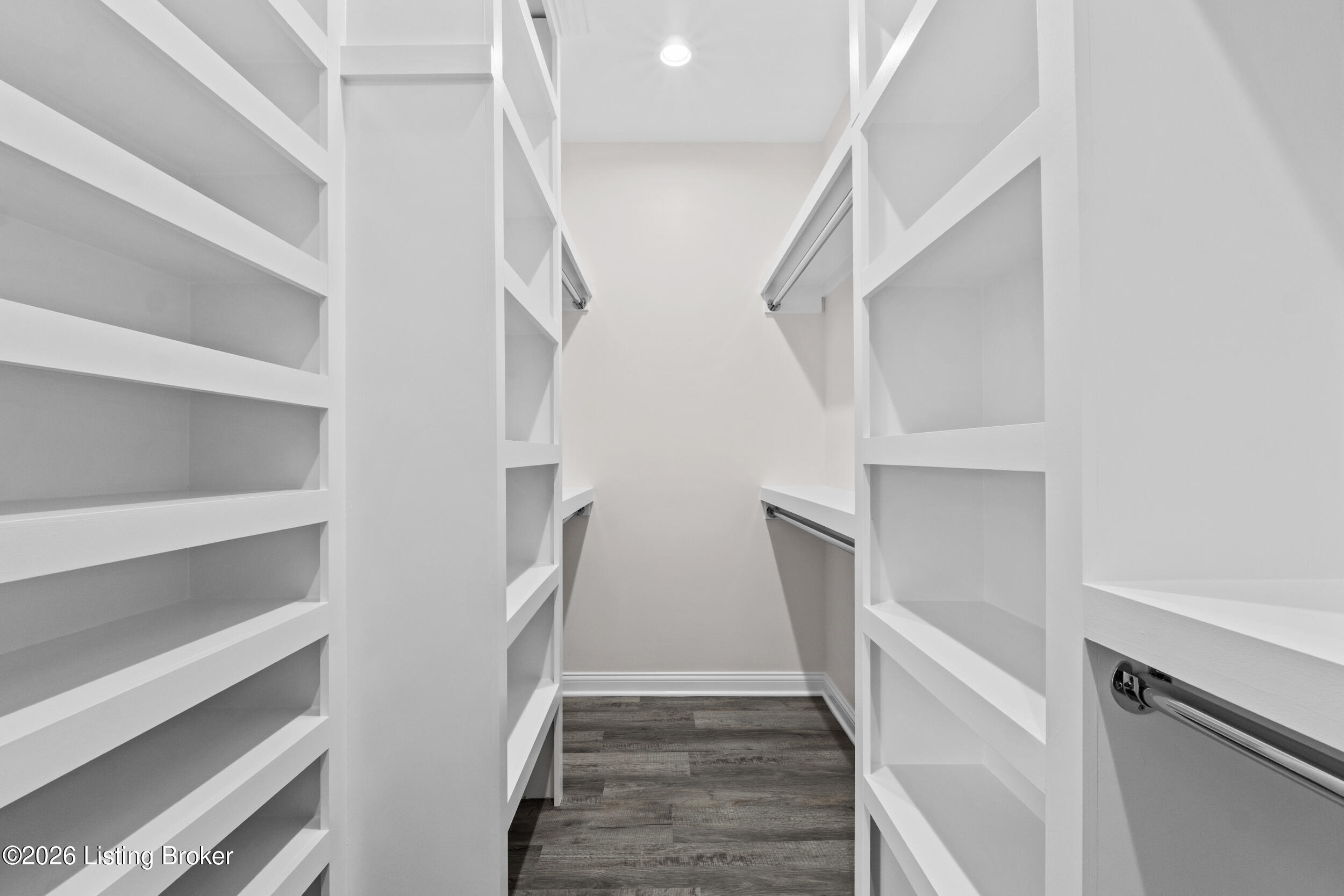 213 Alreva Road Louisville, KY 40216 - Photo 10 of 19 dsc05383