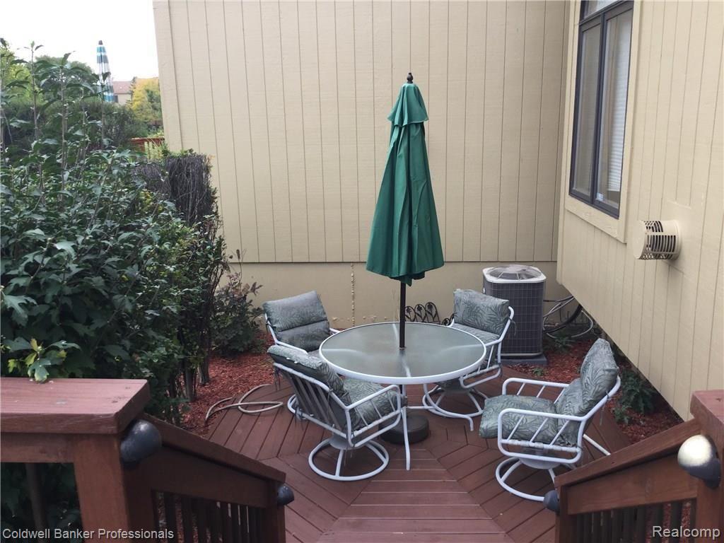 2207 Crystal Drive, Unit 20 Rochester Hills, MI 48309 - Photo 5 of 20