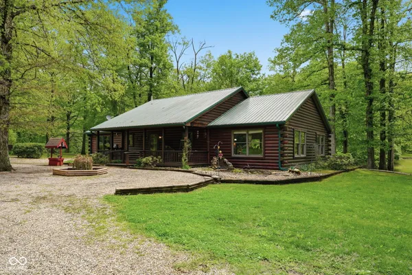 $449,900 | 5203 South County Road 900 West, Reelsville, IN 46171
