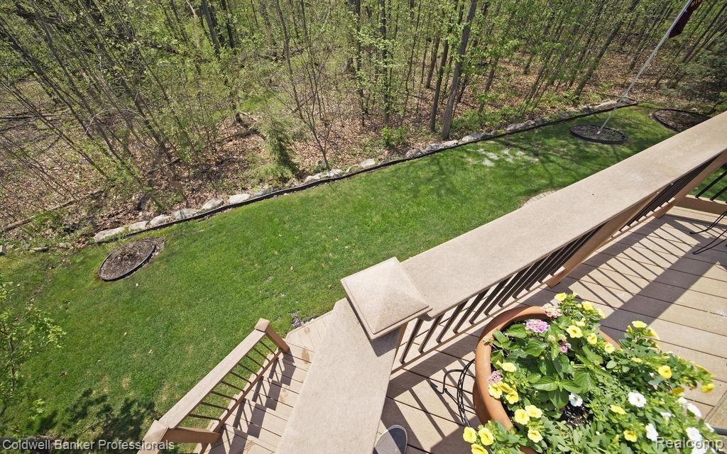 4104 Merriman Loop Howell, MI 48843 - Photo 26 of 27 26-photo-web-1024x640-195673.jpg
