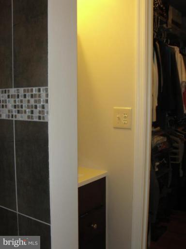 511 Waterford Road Silver Spring, MD 20901 - Photo 12 of 20 a bathroom with a sink