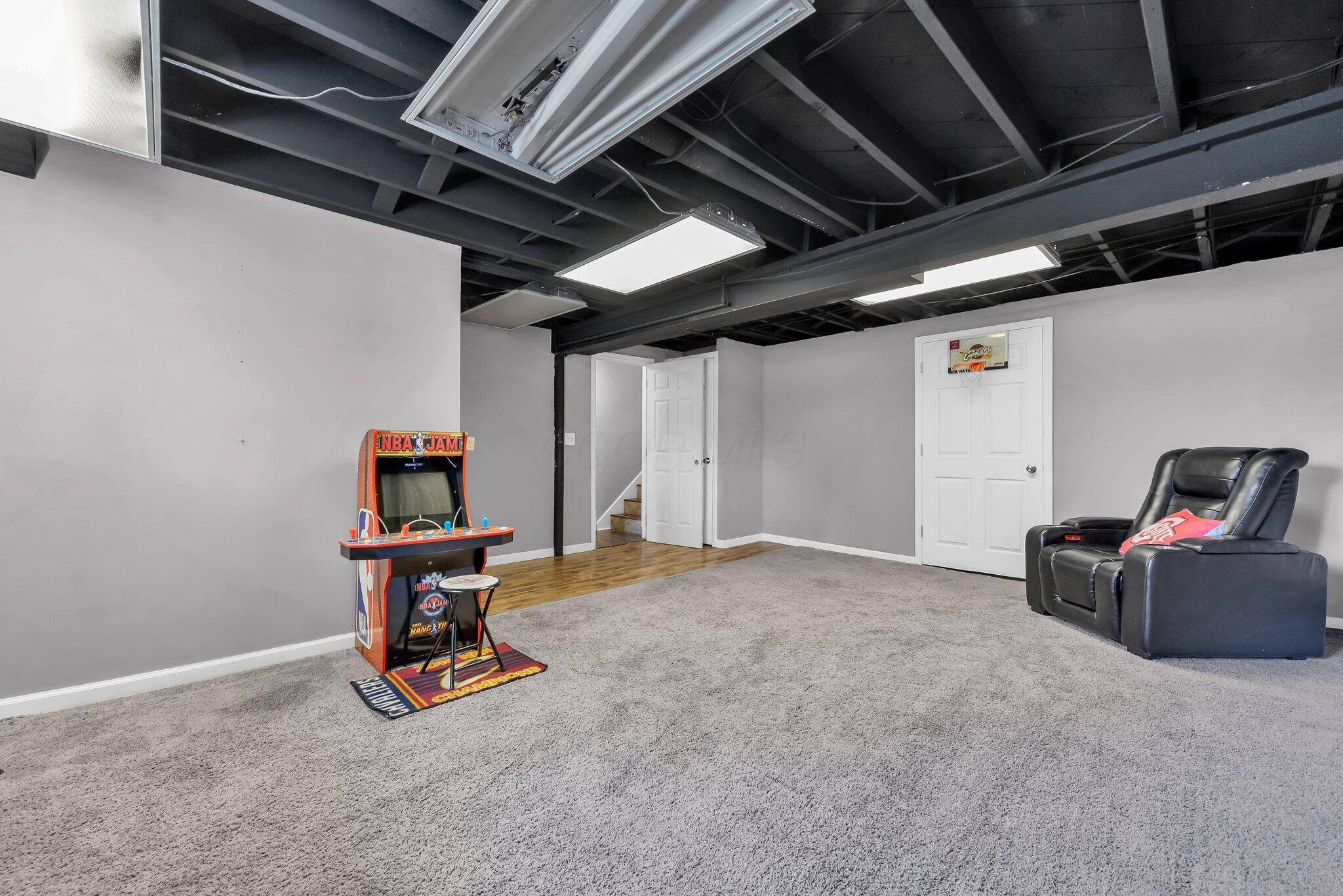 1293 Gresham Road Columbus, OH 43204 - Photo 20 of 33 24-web-or-mls-1293-gresham-rd