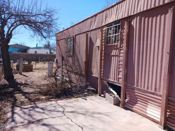 $40,000 | 2509 East Carnation Street, Douglas, AZ 85607