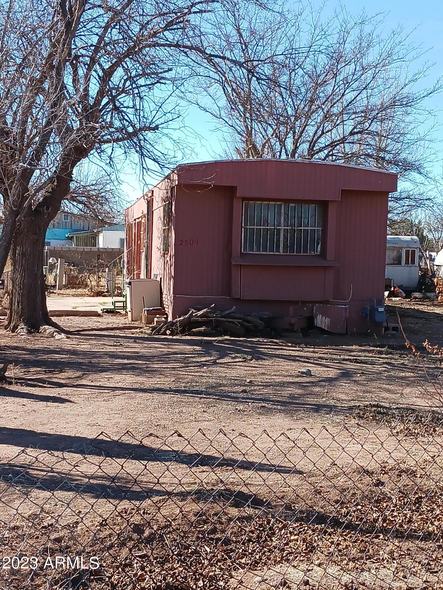 2509 East Carnation Street Douglas, AZ 85607 - Photo 2 of 23 20230113_110242