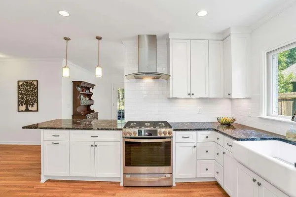 $929,900 | 202 Mimosa Drive, Decatur, GA 30030