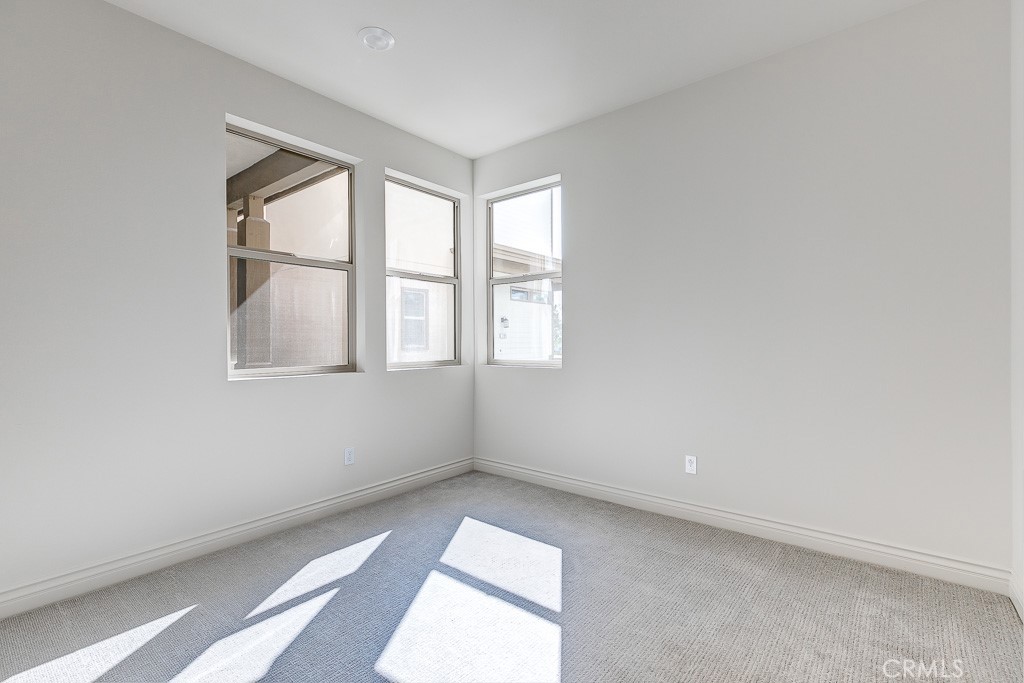 791 Benchmark Irvine, CA 92618 - Photo 20 of 33