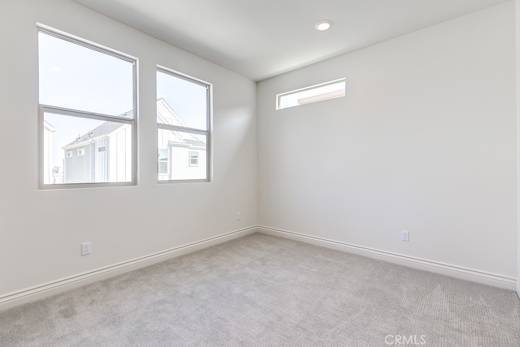 791 Benchmark Irvine, CA 92618 - Photo 22 of 33