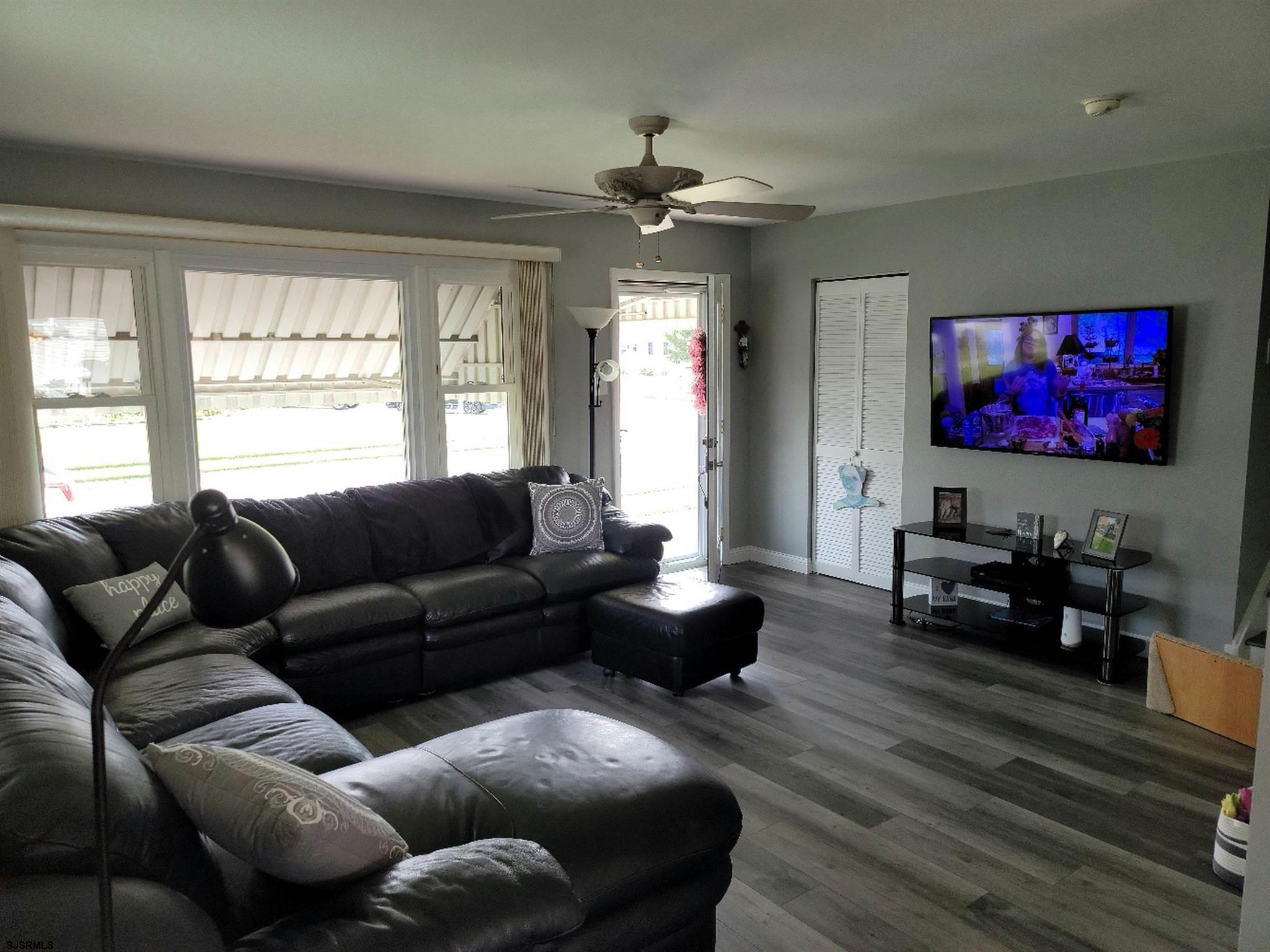 164 Exton Road Somers Point, NJ 08244 - Photo 2 of 28 Gallery Image 2