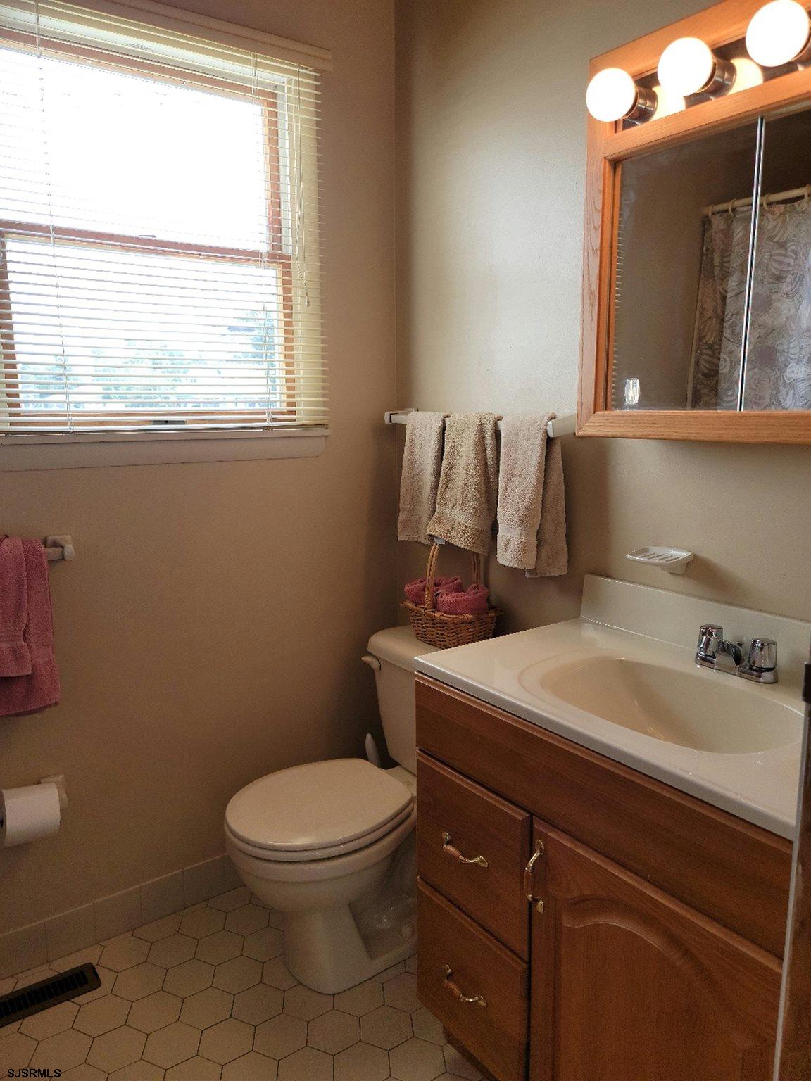 164 Exton Road Somers Point, NJ 08244 - Photo 23 of 28 Gallery Image 23