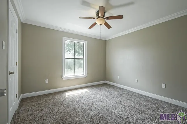 $1,300 | 13080 Burgess Avenue, Unit 8, Walker, LA 70785