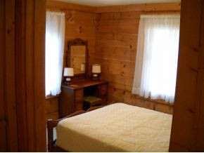 445 Haw Ridge Dock Road Piney Flats, TN 37686 - Photo 10 of 14 Bedroom 1