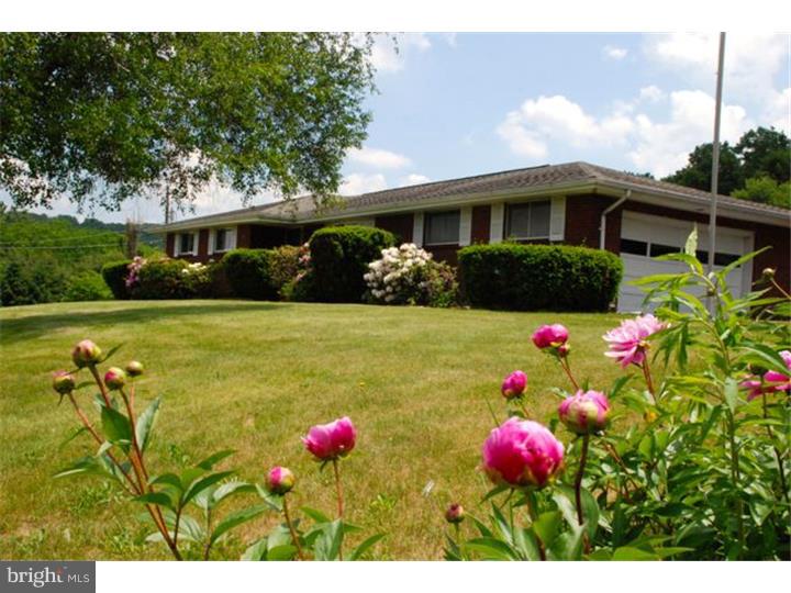 1946 Church View Road Coopersburg, PA 18036 - Photo 2 of 17 Gallery Image 2
