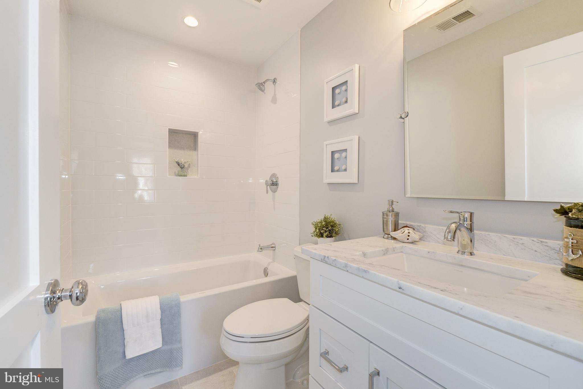 3616 T Street Northwest Washington, DC 20007 - Photo 19 of 29 SECOND BR ENSUITE BATHROOM