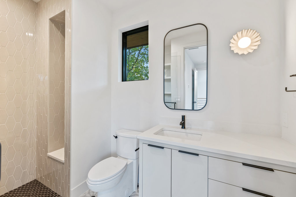 607 Westbrook Drive Austin, TX 78746 - Photo 25 of 32